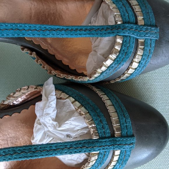 Seychelles Wayne, PA Special Edition Leather Heels - Picture 2 of 7